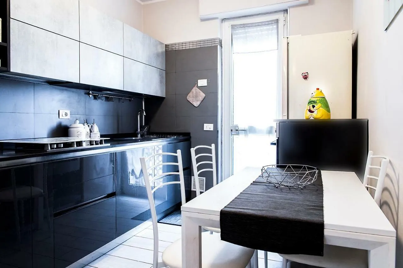 Apartment Appartamento Alex Vista Mare Lido di Camaiore