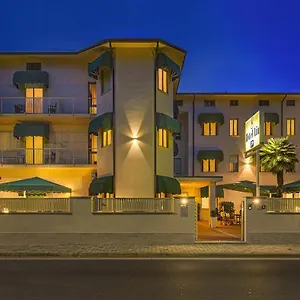 3* Hotel Liu